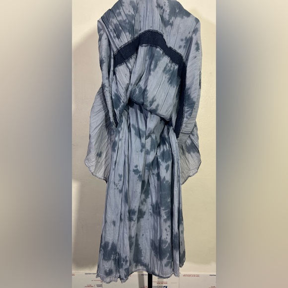 Michael Kors Washed Blue Tie Dye Crochet Maxi Skirt
 Blue Tie-Dye Maxi Skirt - Picture 7 of 12